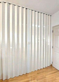 ฉากกั้นห้อง PVC รุ่นทึบ (PVC Folding Door)